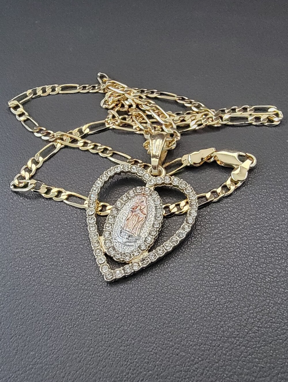 Virgin Mary Heart Pendant Necklace Gold Tone Figaro Chain Rhinestone Religious